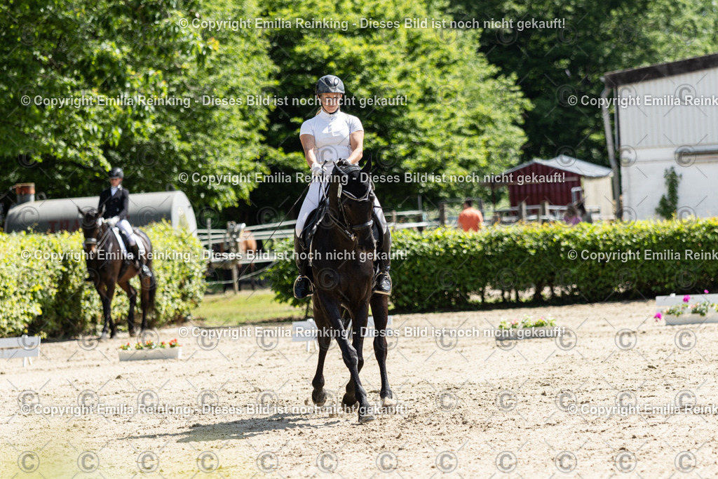 CL5A8051 | Emilia Reinking Fotografie - Realisiert mit Pictrs.com