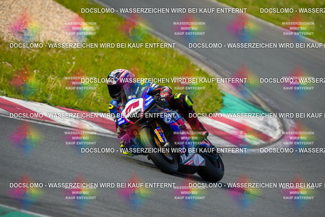 2026_05_10_PBK_42274_LRX | Sportfotografie; SlowMotion; Video; Rennstrecke; Hafeneger; Speer; Racing; RSE; BMW; CBO; Trackday; Motorsportarena; Hockenheimring; Brno; Most; Barcelona; Valencia