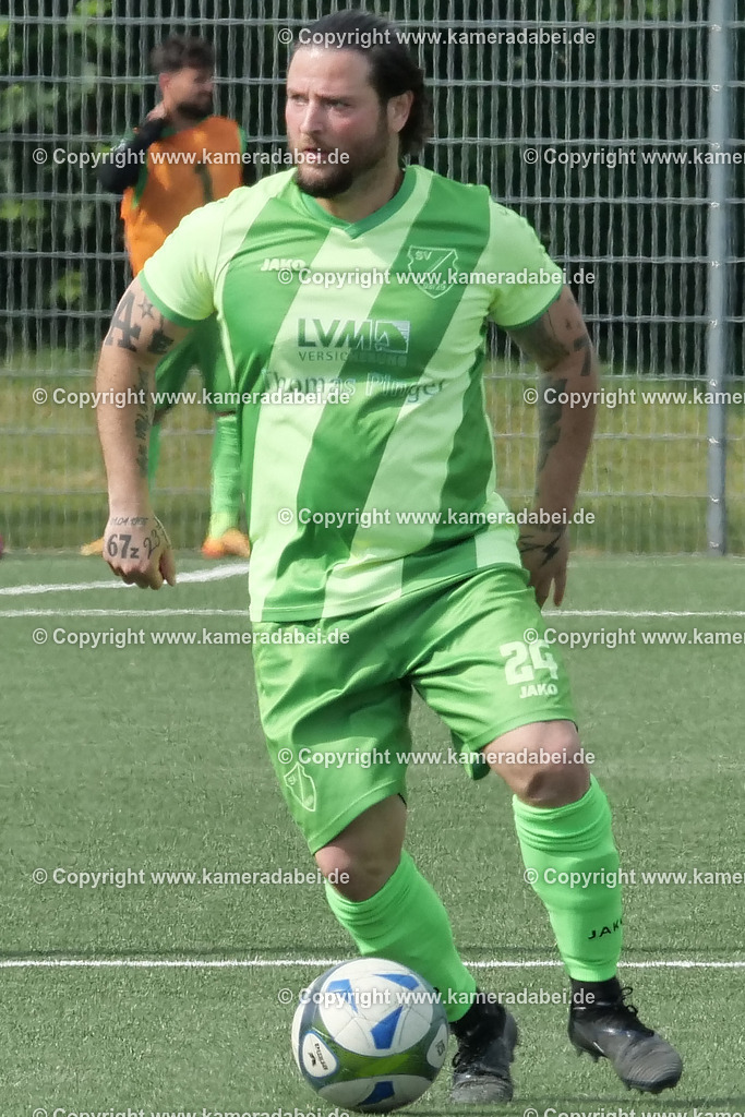 Fußball : Bezirksliga : SV 08/29 Friedrichsfeld - Borusia Veen am 10.05.2026 in Voerde Friedrichsfeld | Fußball : Bezirksliga : SV 08/29 Friedrichsfeld - Borusia Veen am 10.05.2026 in Voerde Friedrichsfeld - Realisiert mit Pictrs.com