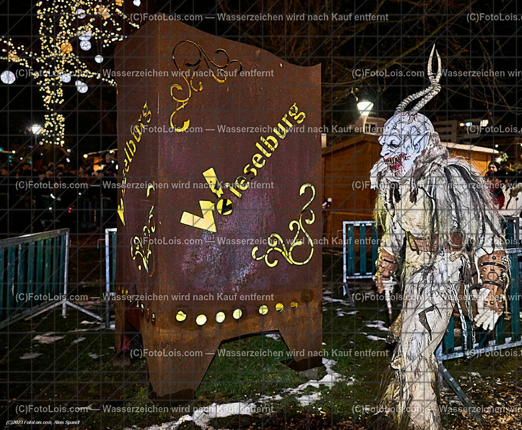 ALP5326_WIESELBURGER ADVENT_Perchtenlauf | (C)FotoLois.com, Alois Spandl, WIESELBURGER ADVENT, Perchtenlauf, So 10. Dez. 2023.