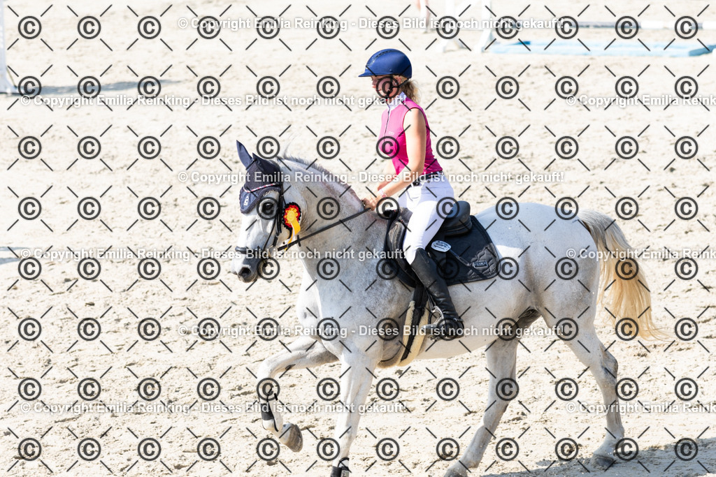 CL5A1169 | Emilia Reinking Fotografie - Realisiert mit Pictrs.com