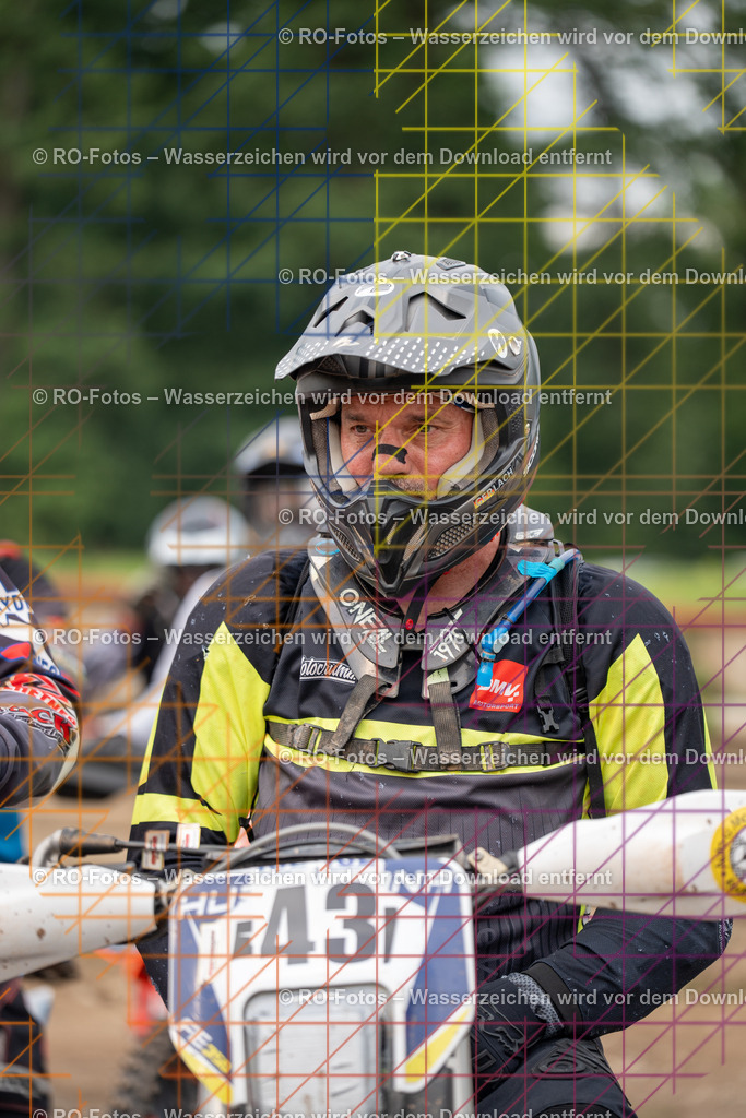 4 Lauf Schlüchtern IGE 2026-121 | Sportfotografie von RO-Fotos: Motorsport, Motocross, Enduro, Laufveranstaltungen und Triathlon. Professionelle Fotos von Sportlern und Events. - Realisiert mit Pictrs.com