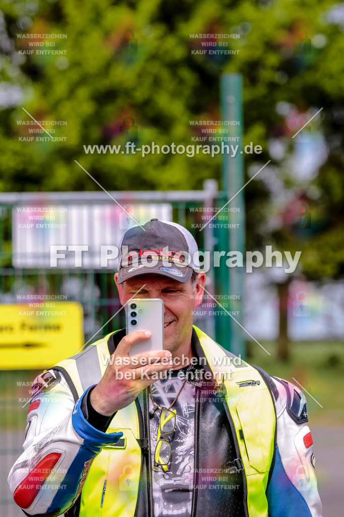 MotoTeamVBK-21032 | Hier findet Ihr Bilder von Touristenfahrten auf der Nürburgring Nordschleife oder von anderen Veranstaltungen die ich besucht habe. Viel Spass beim Durch Schauen 