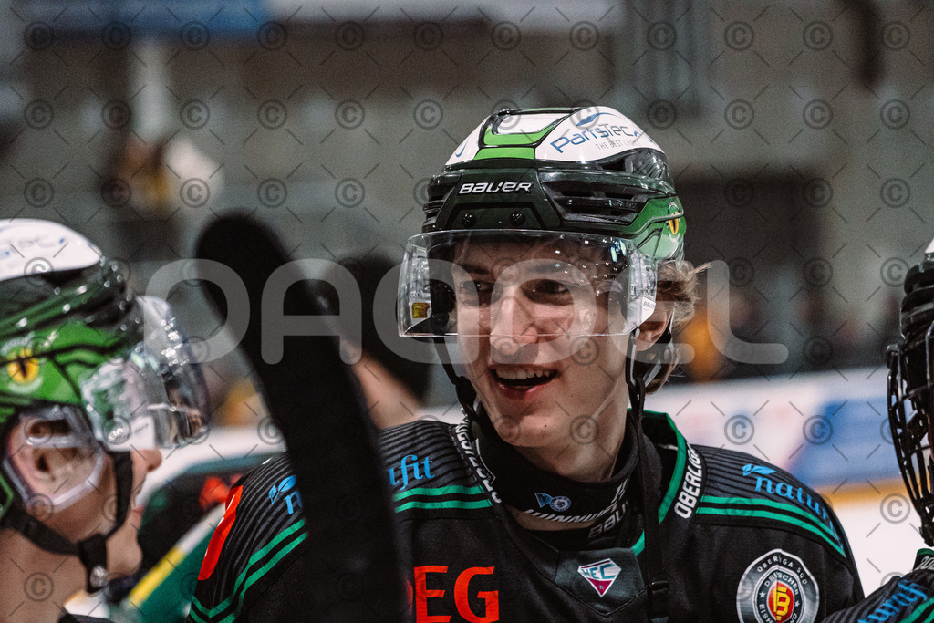 Alligators_vs_Bayreuth_16_01_2026-84 | Höchstadt Alligators Fotogalerie: Eishockey-Action aus Franken. Professionelle Spielfotos, Portraits & Stadionbilder zum Download. Jetzt entdecken! - Realisiert mit Pictrs.com