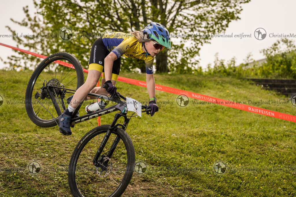 Eierlesen 2026 | Sie wurden bei einem Event oder Sportanlass fotografiert? Hier finden sie ihre Bilder! - Realisiert mit Pictrs.com