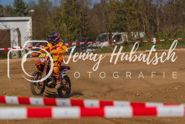JHF.BlockNDuro.Torgau.1712 | jennyhubatsch-endurofotografie