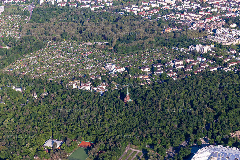 Luftbild: Kleingartenverein Hagsfelder Allee e.V im Ortsteil Oststadt in Karlsruhe im Bundesland Baden-Württemberg in Deutschland. Foto: IMG_126802.jpg vom 28.05.2021 durch Werner Riehm/FLY-FOTO.de