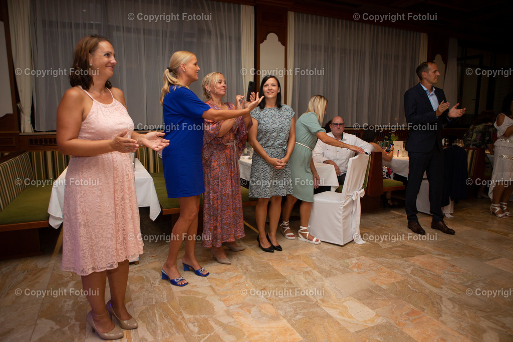 KERSTINFREDYHOCHZEIT_260822_216 | bilder, linz, photo, foto, fussball, sport, fotolui, bundesliga