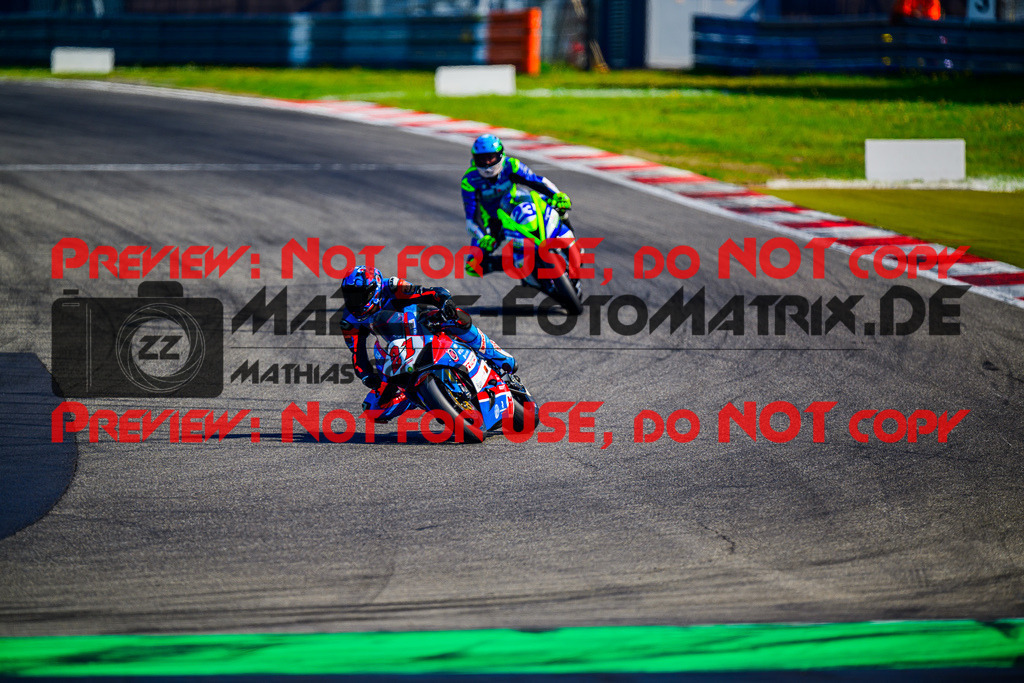 MaZZes_FotoMatrix_240901_6007705_6850 | SSP600