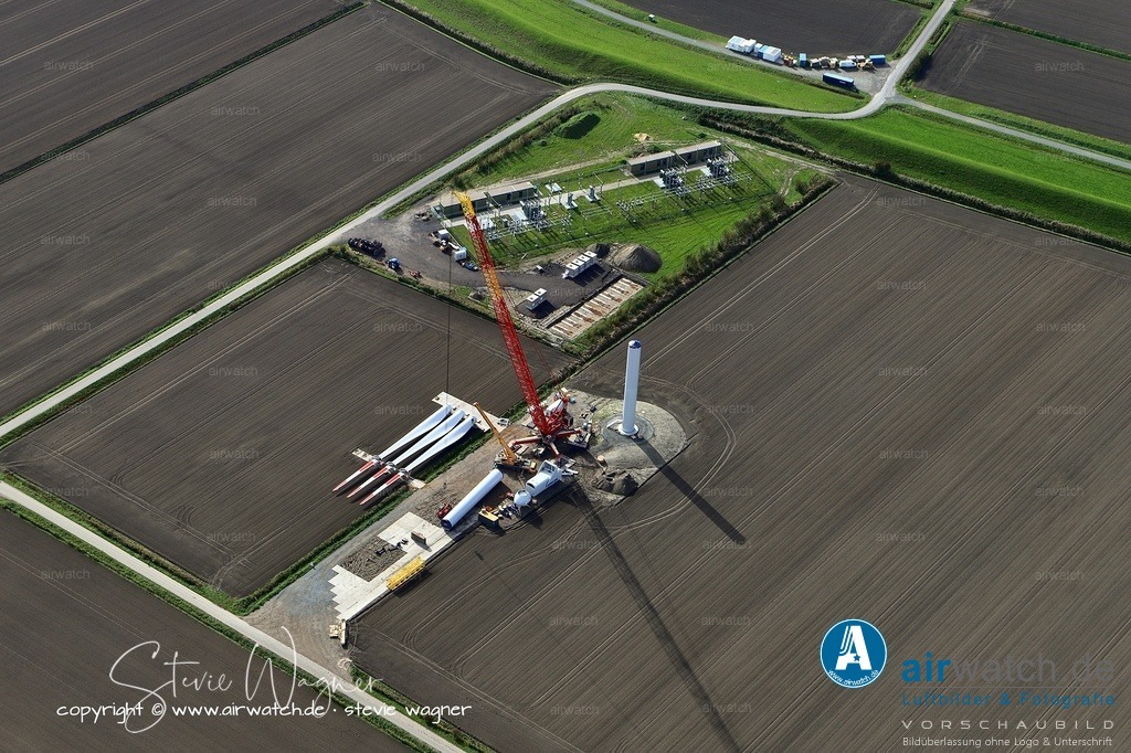 Windpark Reussenköge - Bürgerwindpark Reußenköge | Die wichtigsten eingesetzten Technologien sind:Nordex N117/3600: Diese Anlagen mit einer Leistung von 3,6 MW und einem Rotordurchmesser von 117 Metern ersetzten 2022 insgesamt 20 Altanlagen der 2-MW-Klasse.  Ihre geringe Schallemission war ein entscheidender Faktor für die Genehmigung.