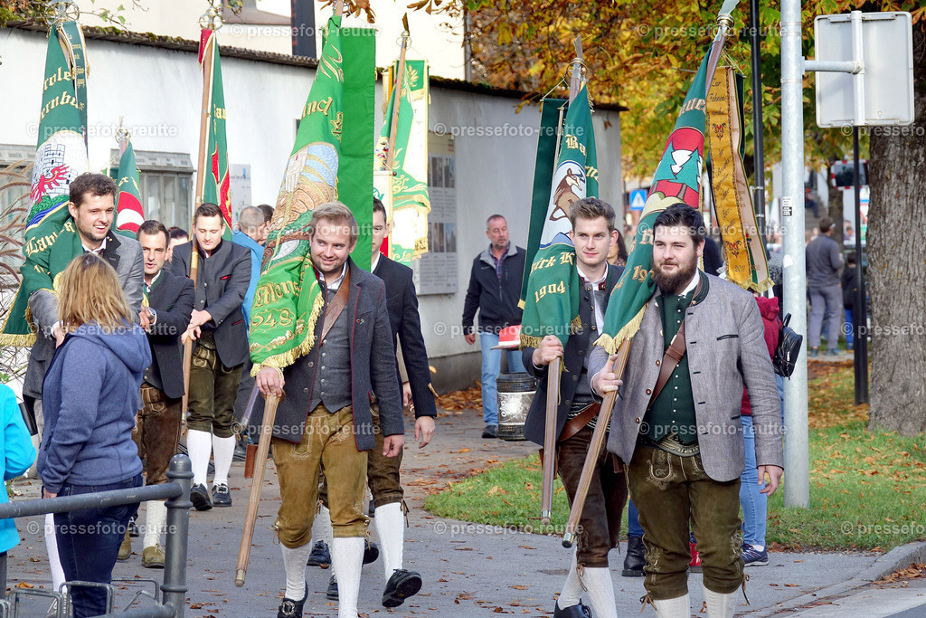 x-news-2022-Okt16-LJ_Erntedank_-VOR-IMPRESSION-DSD04585 | Info aus dem Bezirk Reutte/Ausserfern Tirol sowie eine umfangreiche Bilddatenbank über die gesamte Region: Lechtal, Talkessel Reutte, Tannheimertal, Zwischentoren. Lech, Plansee, Zugspitze, Grenztunnel, B179, Fernpassstraße, Verkehr, Lawinen, Tradition, - Realisiert mit Pictrs.com