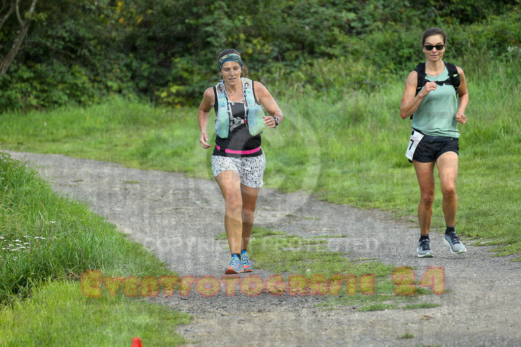 230826_1731_EX1_1741 | Sportfotografie im Rhein-Sieg Kreis, Köln, Bonn, NRW, Rheinland Pfalz, Hessen, etc. Unser Tätigkeitsfeld umfasst den Laufsport vom Volkslauf über den Marathon, Duathlon, Triathon bis zum Ultralauf wie Kölnpfad Ultra oder Schindertrail.