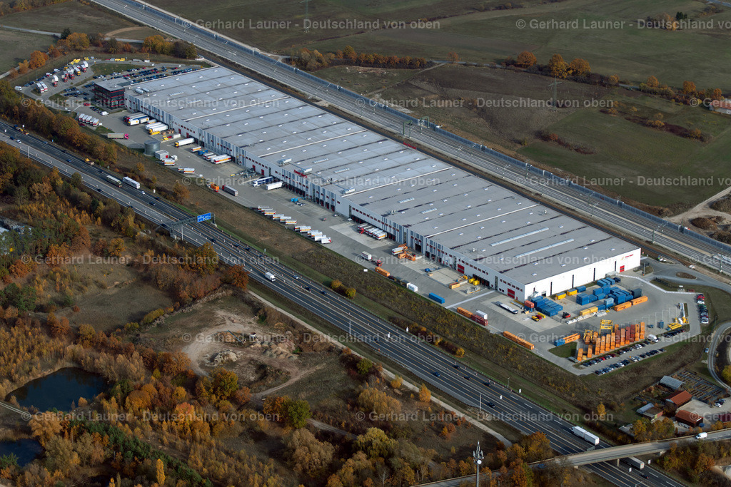 3808206 | Simon Hegele, Forchheim