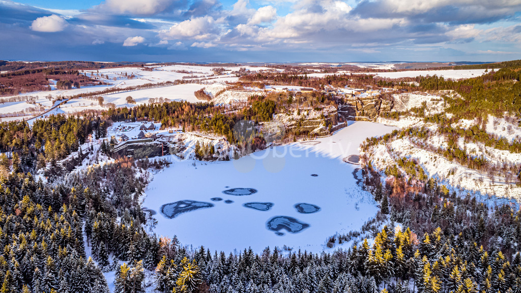 Der Schieferpark bei Lehesten im Winter | Luftbilder, Drohnenbilder, Oberfranken, Bayern, Kronach, Lichtenfels, Kulmbach, Thüringen, Frankenwald, Thüringerwald - Realisiert mit Pictrs.com