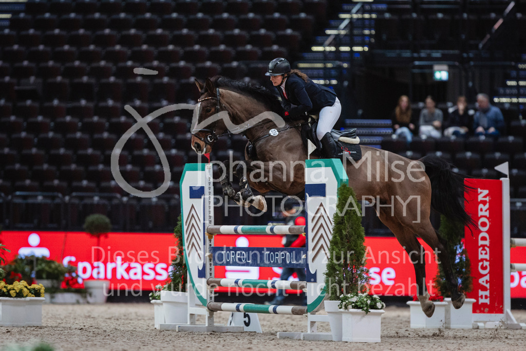 240120_Leipzig_AmateurSmall-168 | Deine schönsten Turniermomente als professionelle Fotos! Entdecke hochwertige Pferdesport-Fotografie im Online-Shop. Jetzt Fotos finden & bestellen!