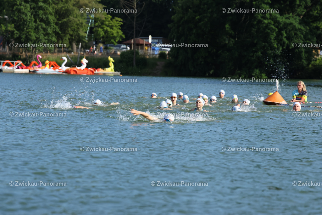 Tag 1 Wasser Klein--6 | Urban. Natur. Panorama. Luftbild. 
Der Bildershop für aufregende Perspektiven!
Für Deko, Wandbild und Kalender!
Wir bringen LED-Bilder zum Leuchten!
