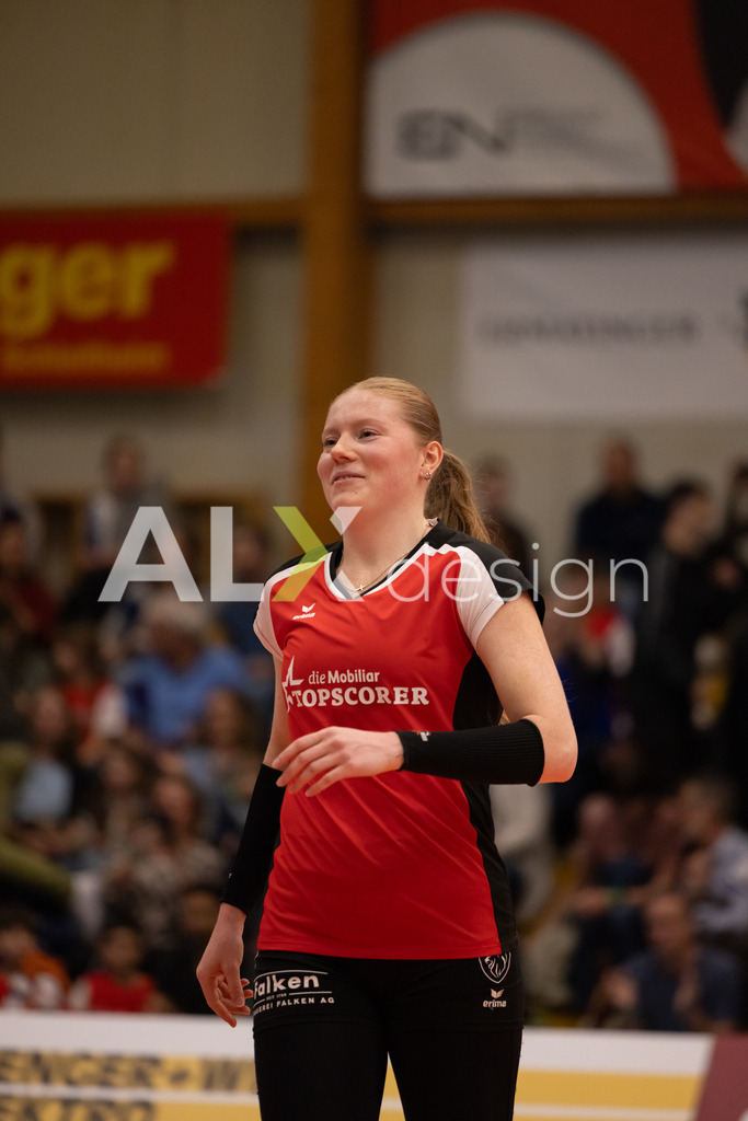 Volleyball I Frauen I Saison 2025-2026 I Volleyball NLA | Women I  Playoffs Finals 2/5 I  VC Kanti Schaffhausen - viteos NUC I  10.04.2026 | 9 Jordan Lockwood (USA) (VC Kanti Schaffhausen) – Diagonal - Realisiert mit Pictrs.com