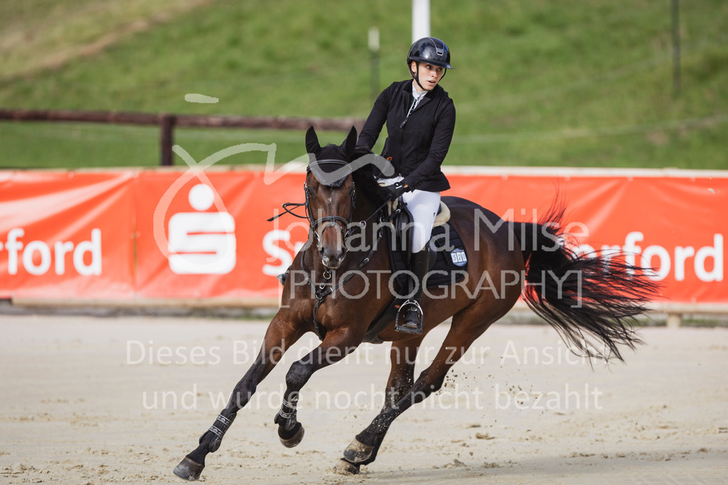 250713_BHO_M1-Spr-303 | Deine schönsten Turniermomente als professionelle Fotos! Entdecke hochwertige Pferdesport-Fotografie im Online-Shop. Jetzt Fotos finden & bestellen!