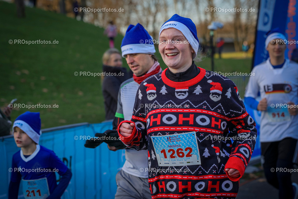 6. Bonner Nikolauslauf; Bonn, 14.12.2025 | Impressionen vom 6. Bonner Nikolauslauf am 14.12.2025 in Bonn (Nordrhein-Westfalen). 