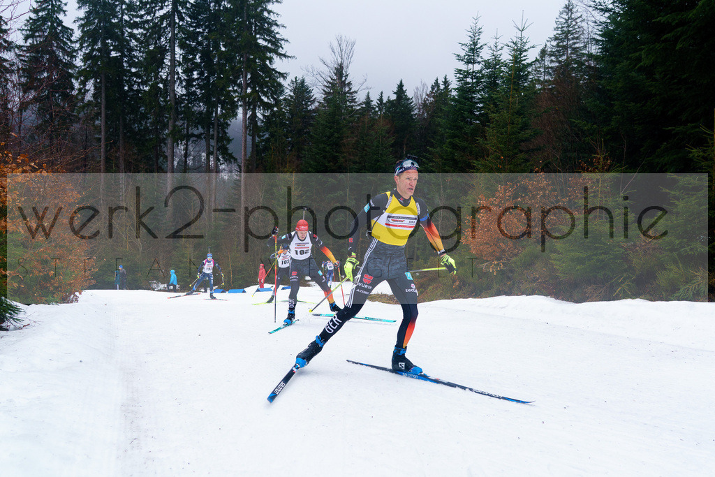 DP ARBER 9.-11.02.2024 | Unter schwierigen Bedingungen zauberte das OK ARBER-Team im Bayerischen Wald eine wettkampffähige Strecke im Arber Hohenzollern Skistadion.