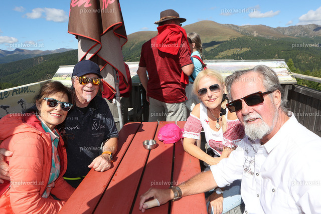 Almkirchtag auf der Hochrindl | Bildershop von pixelworld.at - Realisiert mit Pictrs.com