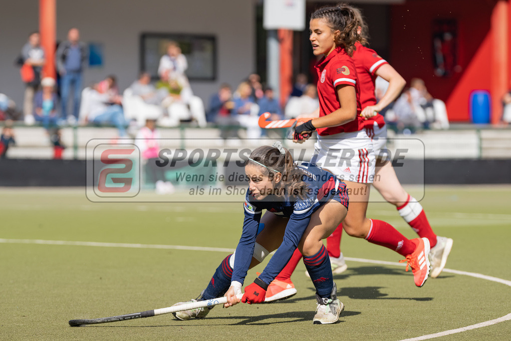 HK_20220925_100132 | 1. Bundesliga Damen Düsseldorfer HC - Berliner HC  am 25.9.2022 DHC Düsseldorf, Düsseldorf , Clara Ycart ( Düsseldorfer HC #10 )