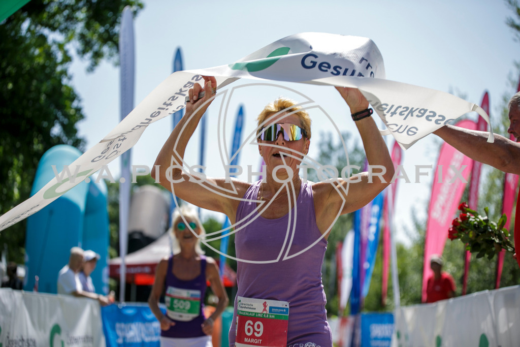 20250622-AW_M3375 | AUSTRIA, 22.06.2025, Linz, OOEGK Frauenlauf Linz Photo: WAPICS / Andreas Willdoner