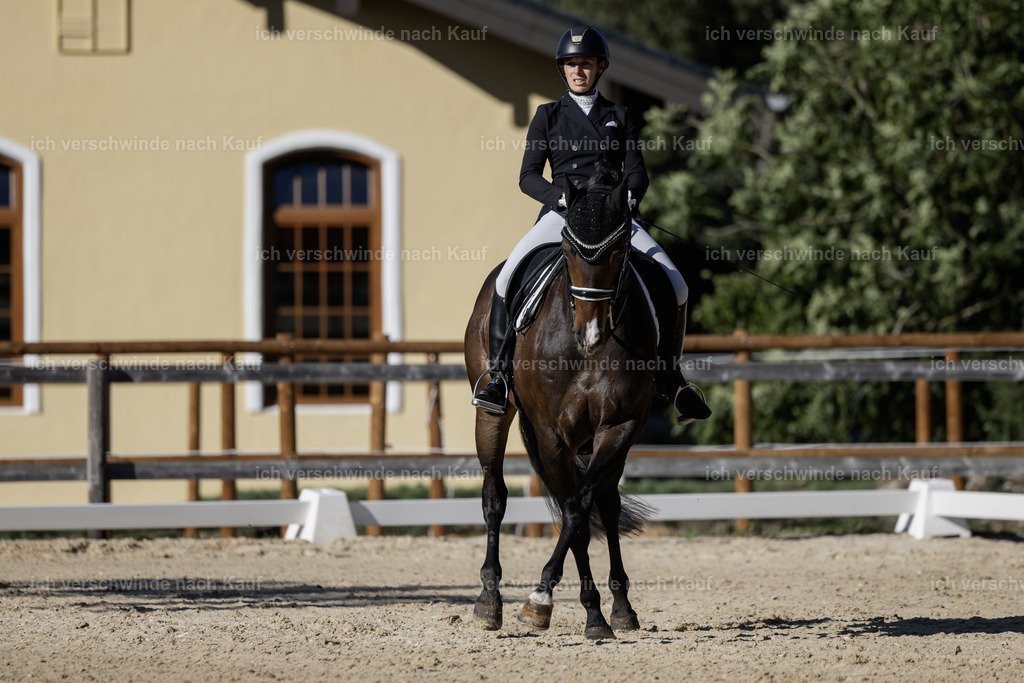 FHC2026_P09_180_18643 | Fichtenhof Classics 2026 – Grand Prix de Dressage - VOLTAIRE Design Preis, Reitanlage Fichtenhof, Sch ftlarn