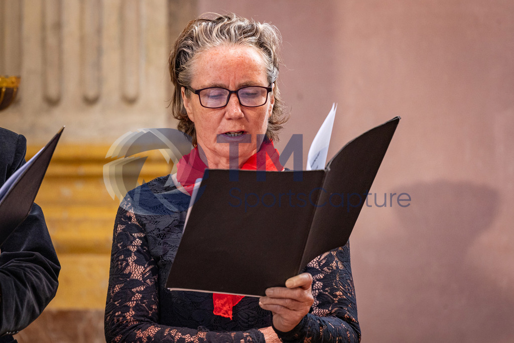 RR5M7983 | Firmung Klagenfurt-Dom 19.05.2024 8 Uhr