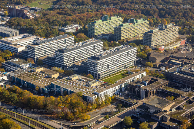 Bochum241016755 | Luftbild, Ruhr-Universität Bochum Studiengebäude zwichen I-Nordstraße und N-Südstraße, vorne Studierenden Service Center und Gebäude der Universitätsverwaltung, Querenburg, Bochum, Ruhrgebiet, Nordrhein-Westfalen, Deutschland
