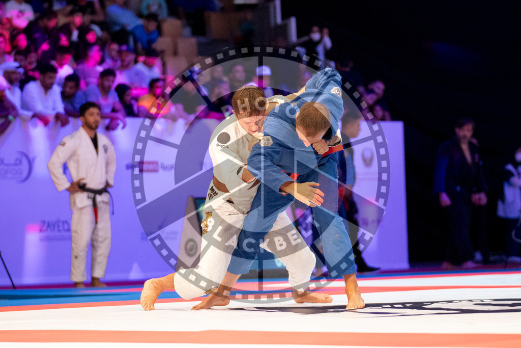 20231107PBB5894 | Fighters compete during the AJP World Master Championship in the Mubadala Arena in Abu Dhabi, Arab United Emirates, on November 7, 2023.