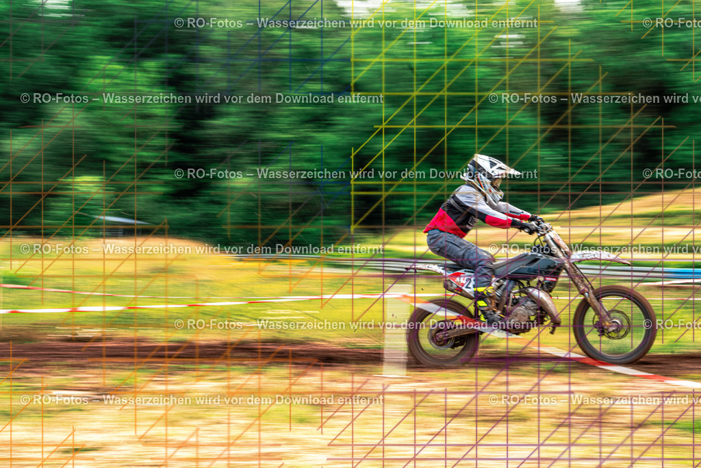 1 Lauf Schlüchtern IGE 2026-230 | Sportfotografie von RO-Fotos: Motorsport, Motocross, Enduro, Laufveranstaltungen und Triathlon. Professionelle Fotos von Sportlern und Events. - Realisiert mit Pictrs.com