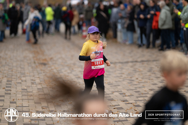 Süderelbe Halbmarathon 2025 I 09.11.2025 I Fotograf_DerSportfotograf.I 00150 | Der Sportfotograf. - Realisiert mit Pictrs.com