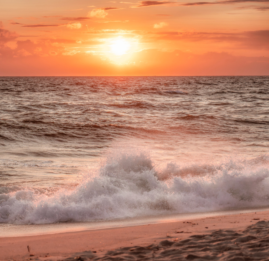 A7400522-Verbessert-RR-Bearbeitet | Landschaftsfotografien und Naturfotografien (Schweiz, Europa) auf Leinwand, Postkarten und Poster. Wähle dein Lieblingsfoto und entscheiden selber, welches Fotoprodukt du bestellen willst. Grosse Auswahl an Karten zum Versenden und Verschenken. - Realisiert mit Pictrs.com