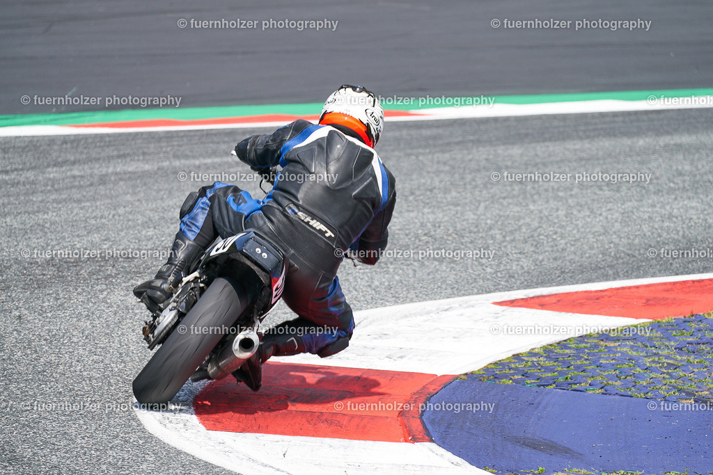 fuernholzer_220827-HG-HEN07216 | © Henry Gasselich (fuernholzer photography)