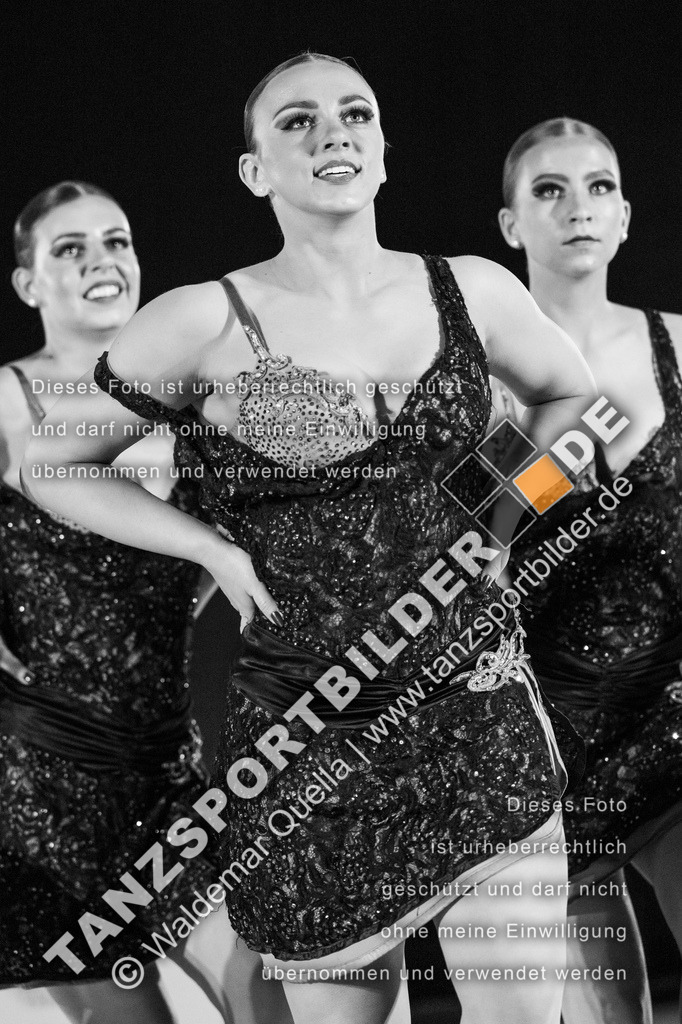 20250503-00102 | Hier finden Sie Tanz Bilder vom Latein und Standard Formationen tanzen. Sportbilder vom Tanzsport. Schöne Fotos und von Weltmeisterschaft, Europameisterschaft, Bundesliga, Regionalliga, Oberliga und Landesliga sowie von GOC Stuttgart, DanceComp, WM Bremen