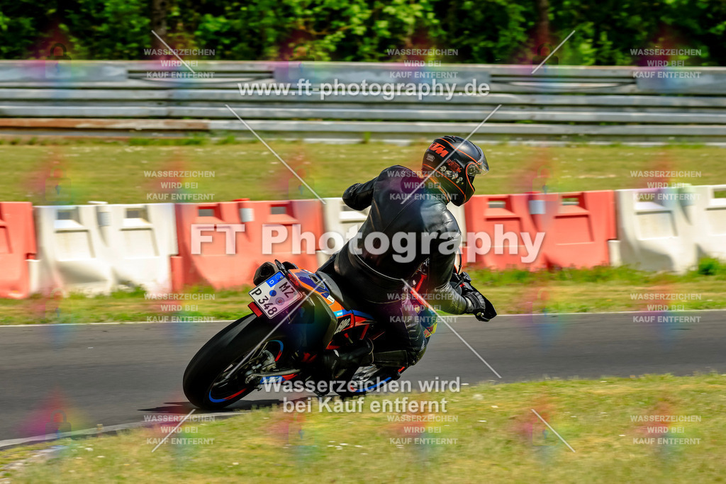_OTO2554 | Hier findet Ihr Bilder von Touristenfahrten auf der Nürburgring Nordschleife oder von anderen Veranstaltungen die ich besucht habe. Viel Spass beim Durch Schauen 