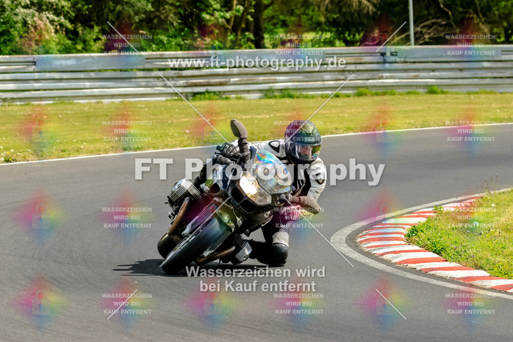 _OTO2596 | Hier findet Ihr Bilder von Touristenfahrten auf der Nürburgring Nordschleife oder von anderen Veranstaltungen die ich besucht habe. Viel Spass beim Durch Schauen 
