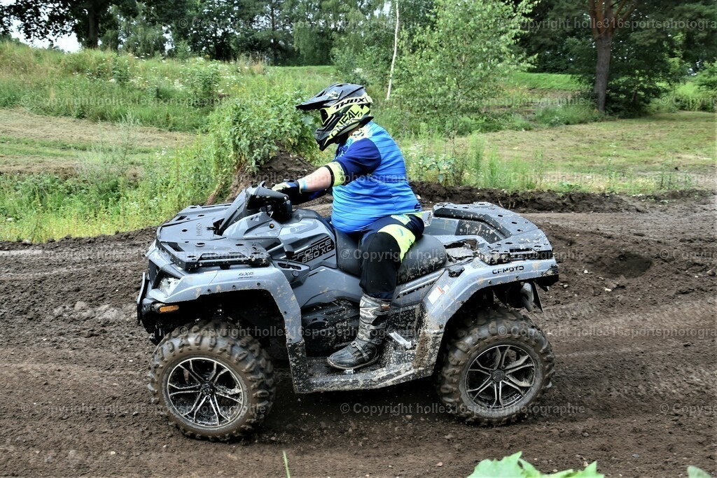 DSC_0507 (2) | Sportfotografie , Motorsport, Motoross, Reitsport, Mointainbike, Enduro,
Landschaft , Outdoor, Eventfotografie, Landschaft, Bilder online bestellen - Realisiert mit Pictrs.com