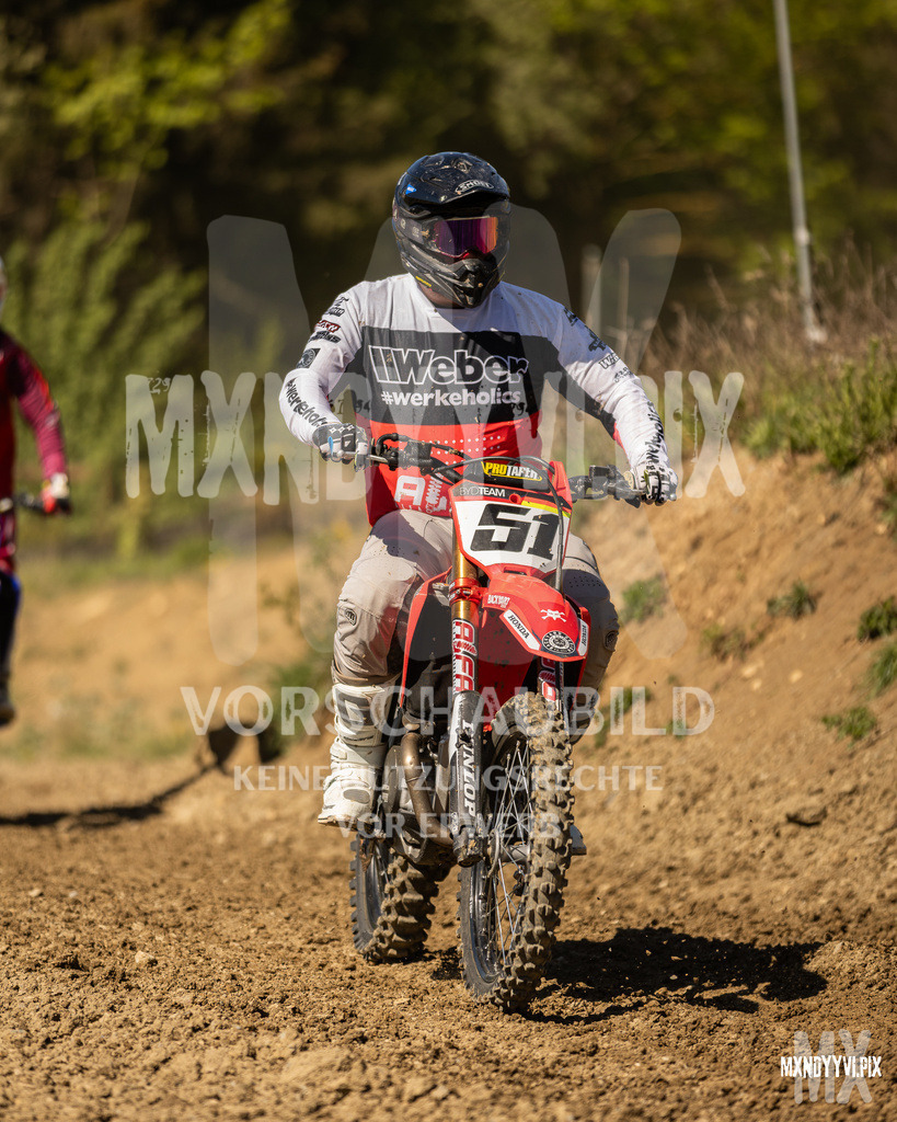 866A4686 | mxndyyvipix