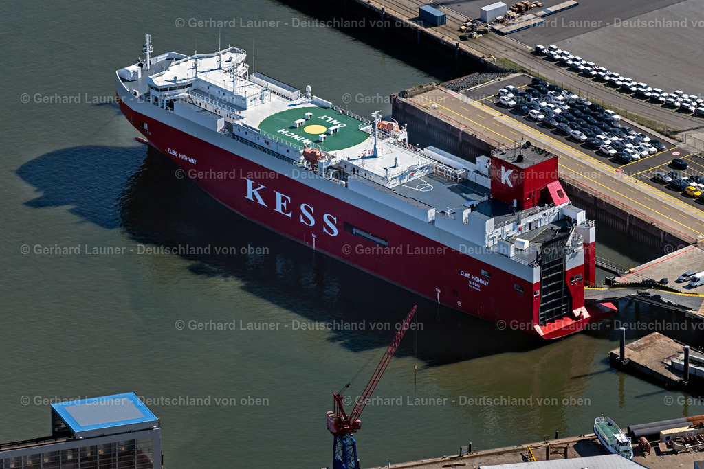 4037244 | Autotransporter / Elbe Highway, Amerikahafen Cuxhaven