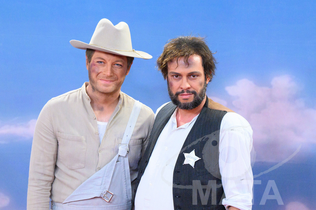 _DWI4735 | MATA IndoCon - Realisiert mit Pictrs.com