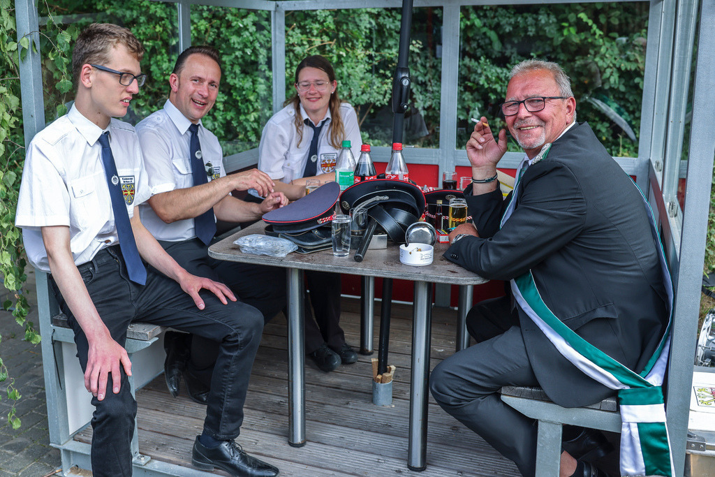 top-top.de 240629-039 | Foto, Video, Fotografie, Videografie, Fotobox, DJ, Discjockey, Musik, Musikbox, Veranstaltung, Photobooth, Amazon, Ebay, Buchtipp, Bestseller, Autor, Verlag, Buch, Wesel, Hamminkeln, NRW, Dinslaken, Rees, Drohne, Hochzeit, Party, Fotobox, Wesel, Fotograf