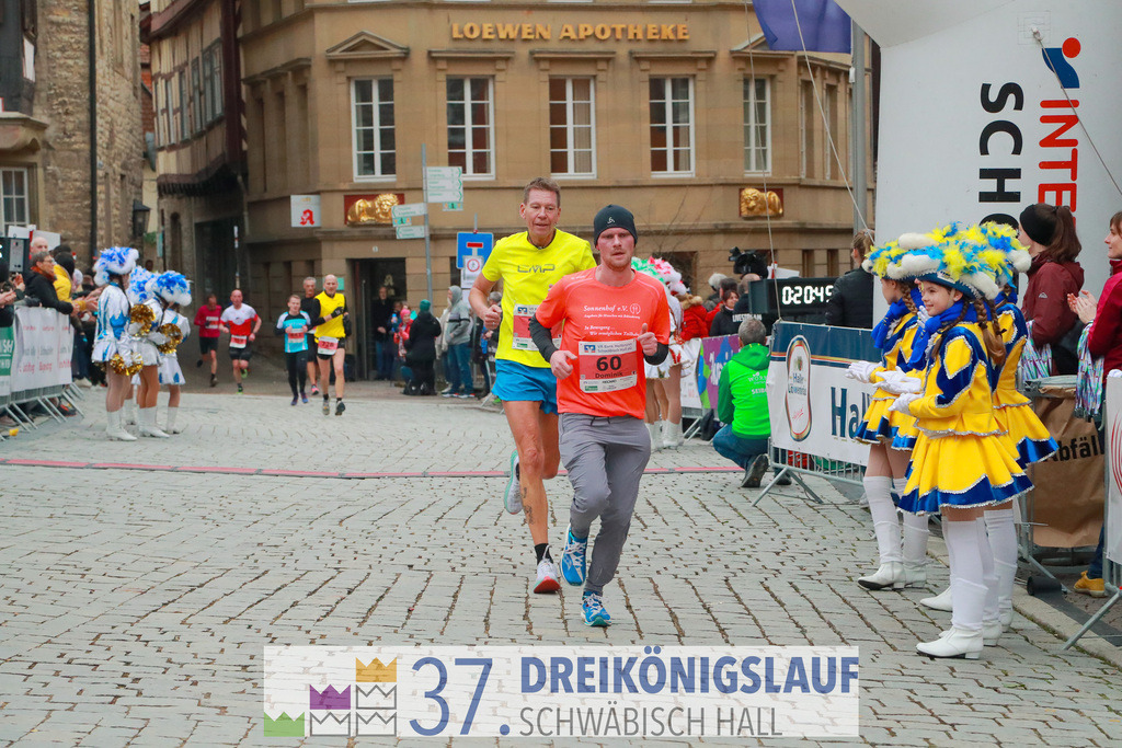 VR Bank Hauptlauf 10000m | 3 Koenigslauf 2023 - Realisiert mit Pictrs.com