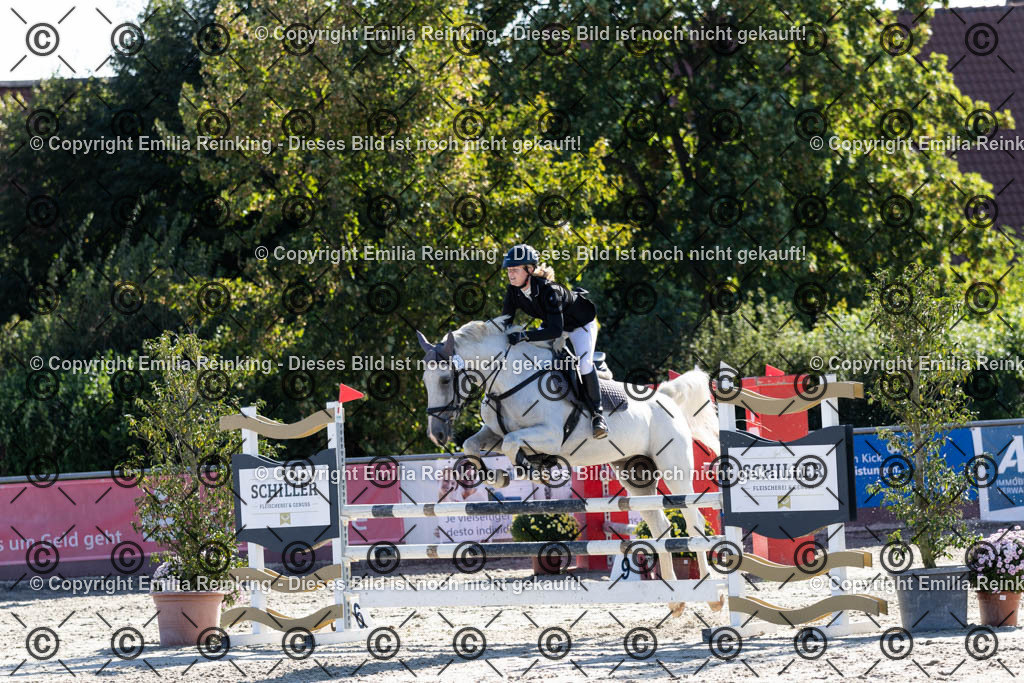 CL5A1302 | Emilia Reinking Fotografie - Realisiert mit Pictrs.com