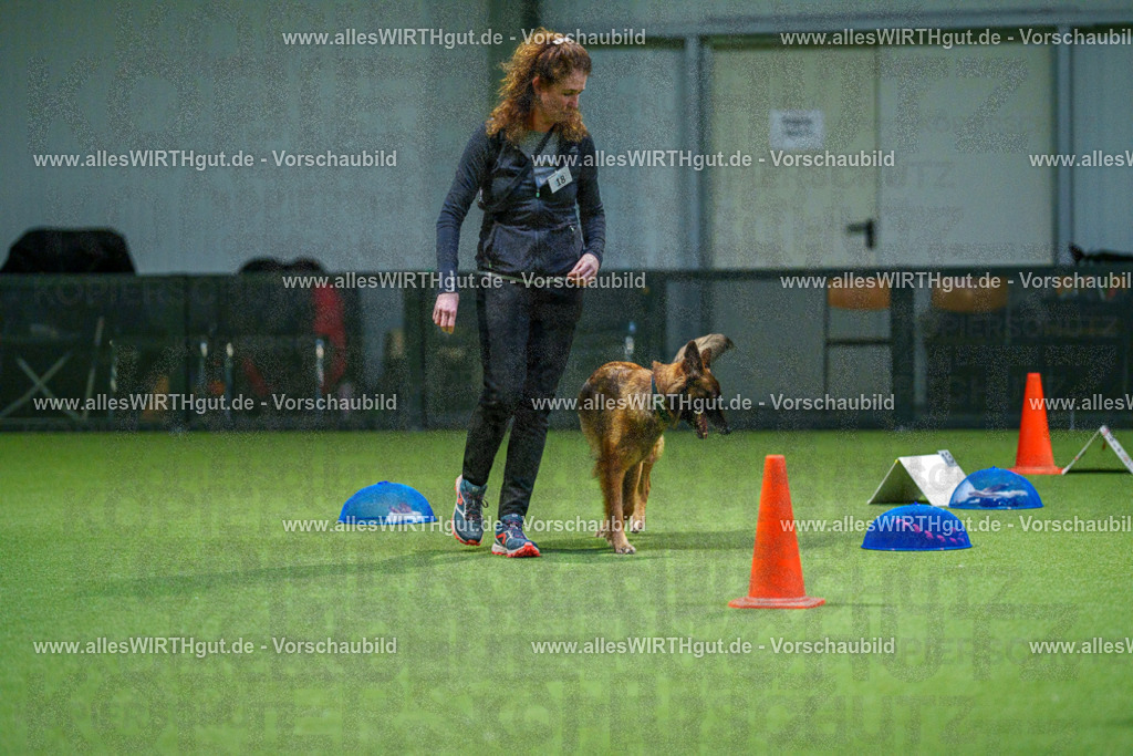 7R505629 | Professionelle Tierfotografie in Mönchengladbach von Daniel Wirth (allesWIRTHgut). Liebevolle & natürliche Bilder von Hunden & Katzen für unvergessliche Erinnerungen.