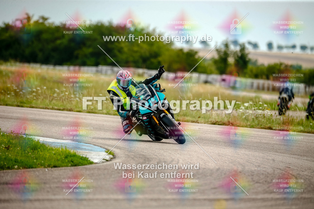 Chambley Juli-2457 | Hier findet Ihr Bilder von Touristenfahrten auf der Nürburgring Nordschleife oder von anderen Veranstaltungen die ich besucht habe. Viel Spass beim Durch Schauen 