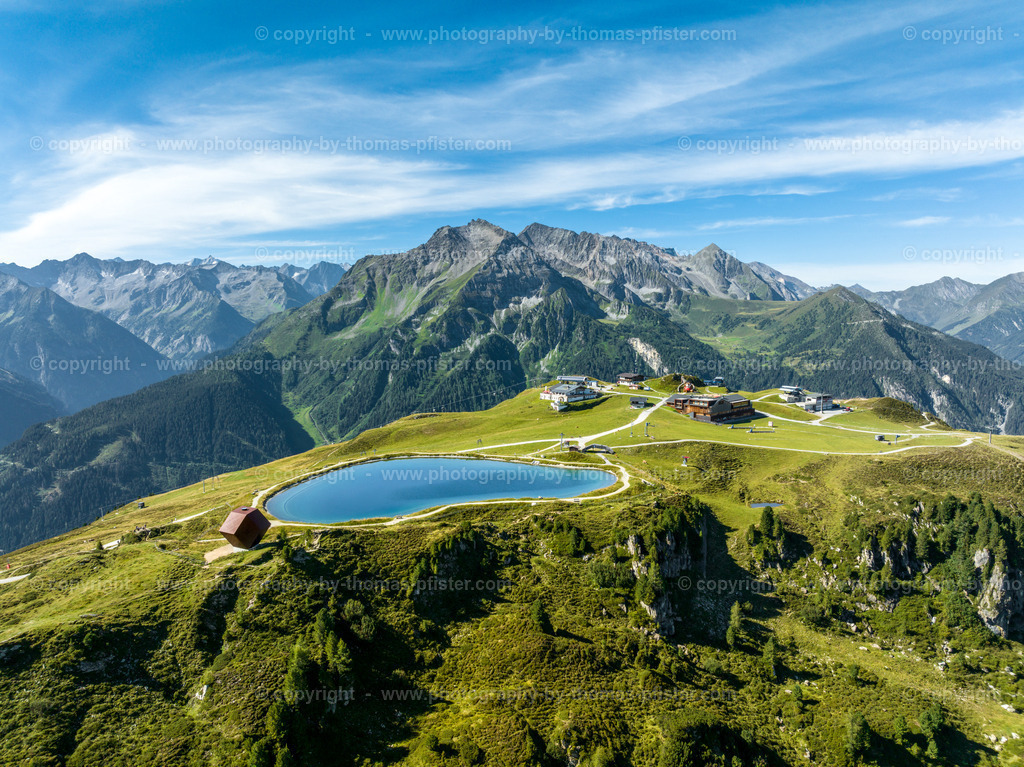 Granatkapelle ohne Schnee copyright  Thomas Pfister-82 | PHOTOGRAPHY BY THOMAS PFISTER