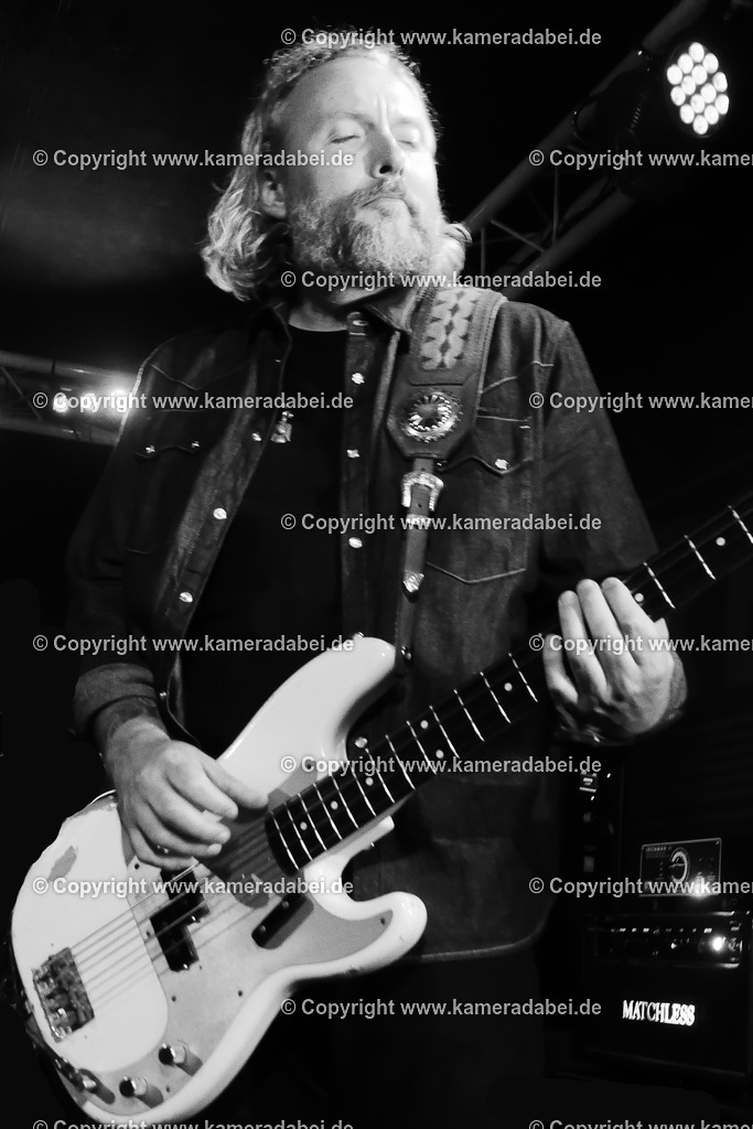 Konzert : Black Bottle Riot am 14.11.2025 im Rare Guitar in Münster | Konzert : Black Bottle Riot am 14.11.2025 im Rare Guitar in Münster - Realisiert mit Pictrs.com