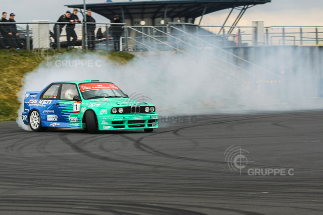 24hNbgQ15_JB03602_TH | 24 Stunden Nürburgring 2015, Qualifikationsrennen, Nürburgring-NordschleifeFoto: Gruppe C GmbH - Realisiert mit Pictrs.com